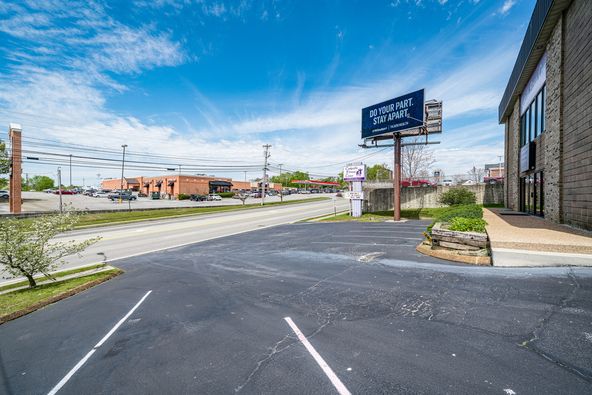 444 S Jefferson Ave, Cookeville, TN 38501